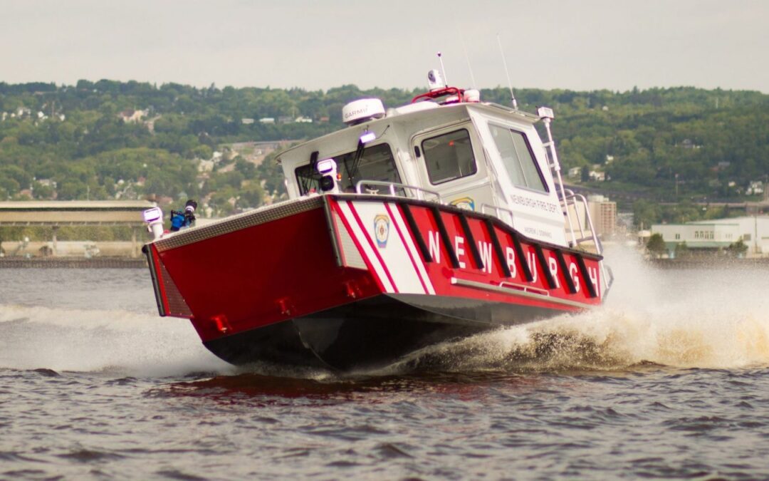 LAKE ASSAULT ASSISTS WITH FIRE EMERGENCY UTILIZING A 28-FOOT FIREBOAT GOING THROUGH FINAL TESTING